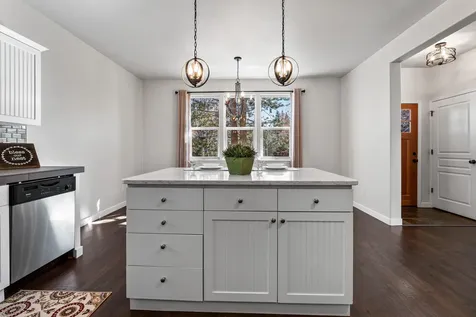20392 Aberdeen Drive Bend OR 97702