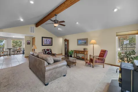 12420 SW Wahkiakum Street Powell Butte OR 97753