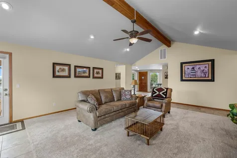 12420 SW Wahkiakum Street Powell Butte OR 97753