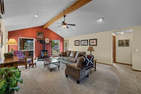 12420 SW Wahkiakum Street Powell Butte OR 97753