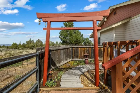 12420 SW Wahkiakum Street Powell Butte OR 97753