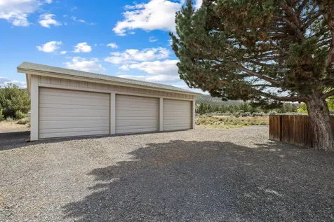 12420 SW Wahkiakum Street Powell Butte OR 97753
