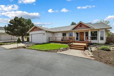 12420 SW Wahkiakum Street Powell Butte OR 97753