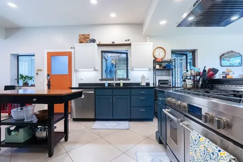 200 Medford Heights Lane Medford OR 97504