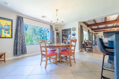 200 Medford Heights Lane Medford OR 97504