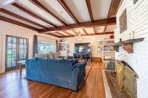 200 Medford Heights Lane Medford OR 97504