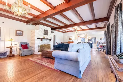 200 Medford Heights Lane Medford OR 97504