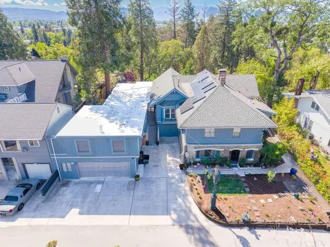 200 Medford Heights Lane Medford OR 97504