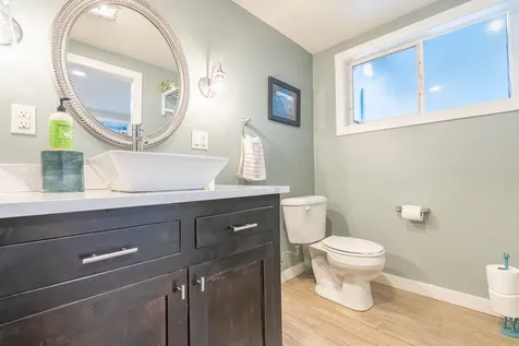 200 Medford Heights Lane Medford OR 97504