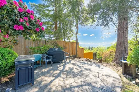 200 Medford Heights Lane Medford OR 97504