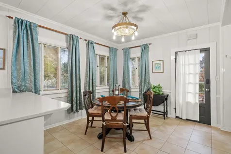 200 Medford Heights Lane Medford OR 97504