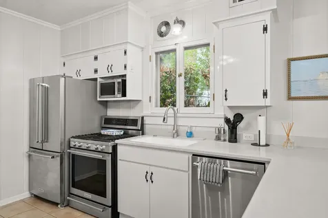 200 Medford Heights Lane Medford OR 97504
