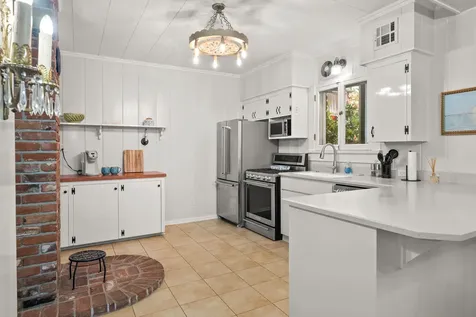 200 Medford Heights Lane Medford OR 97504