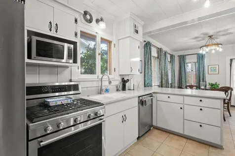 200 Medford Heights Lane Medford OR 97504