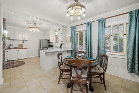 200 Medford Heights Lane Medford OR 97504