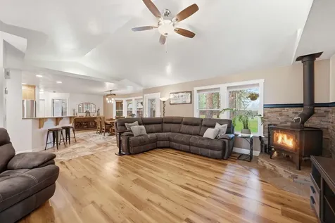 15991 Falcon Lane La Pine OR 97739