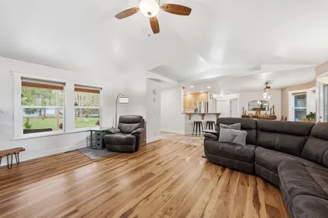 15991 Falcon Lane La Pine OR 97739