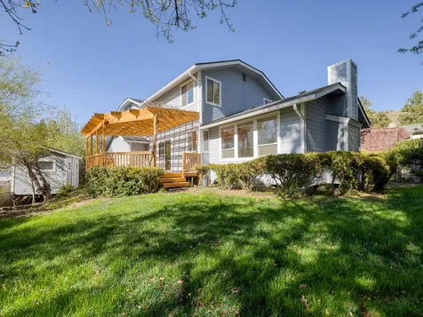 1990 Arlington Drive Klamath Falls OR 97601