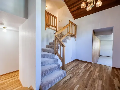1990 Arlington Drive Klamath Falls OR 97601