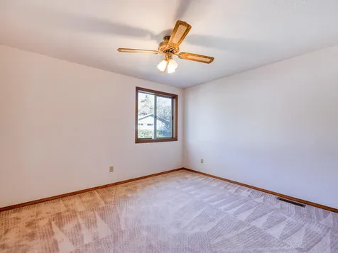 1990 Arlington Drive Klamath Falls OR 97601