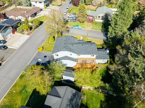 1990 Arlington Drive Klamath Falls OR 97601