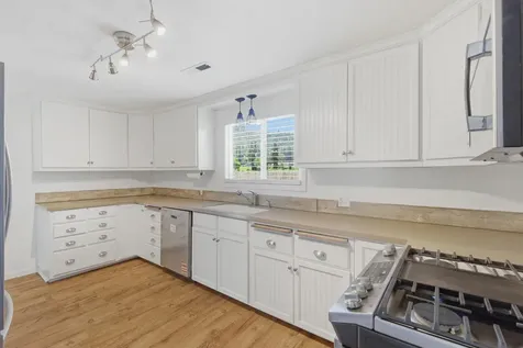 95 Champlin Lane Gold Hill OR 97525