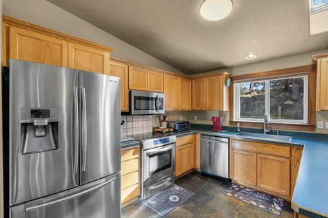 5800 NW 66th Lane Redmond OR 97756
