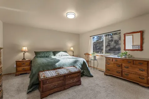 5800 NW 66th Lane Redmond OR 97756
