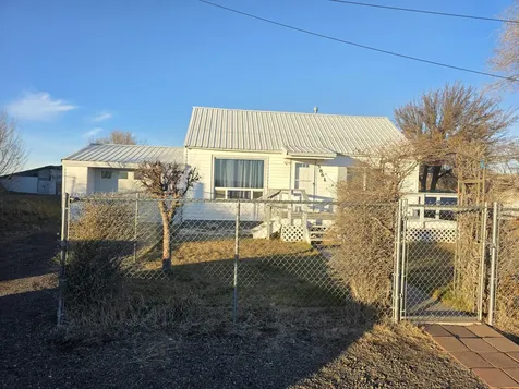 3861 Anderson Avenue Klamath Falls OR 97603