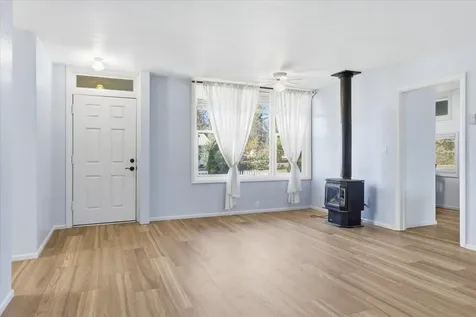 605 SW Greenwood Avenue Grants Pass OR 97526