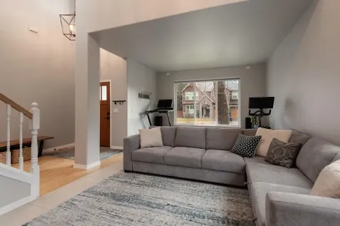 61055 Snowberry Place Bend OR 97702