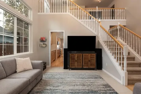 61055 Snowberry Place Bend OR 97702