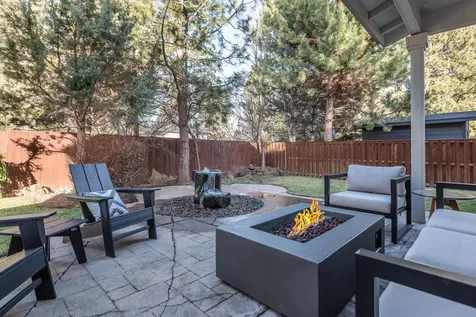 61055 Snowberry Place Bend OR 97702