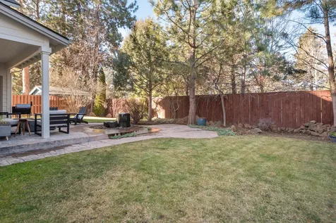 61055 Snowberry Place Bend OR 97702