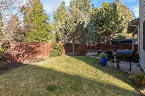 61055 Snowberry Place Bend OR 97702
