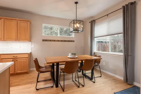61055 Snowberry Place Bend OR 97702