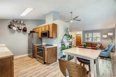 61016 Honkers Lane Bend OR 97702
