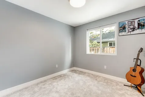 61016 Honkers Lane Bend OR 97702