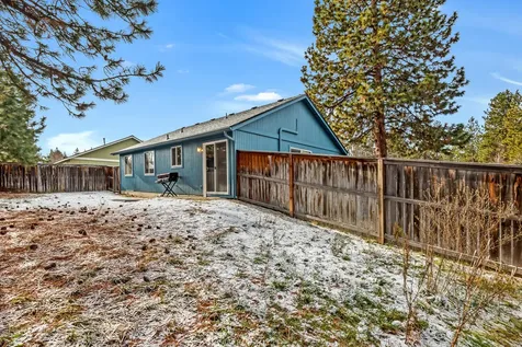 61016 Honkers Lane Bend OR 97702