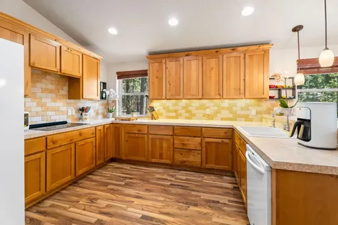 2706 Alacano Drive La Pine OR 97739
