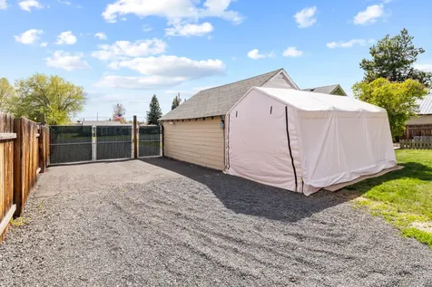 5511 Miller Avenue Klamath Falls OR 97603