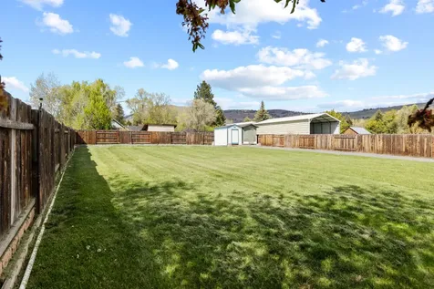 5511 Miller Avenue Klamath Falls OR 97603