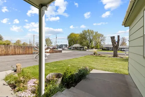 5511 Miller Avenue Klamath Falls OR 97603