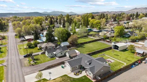 5511 Miller Avenue Klamath Falls OR 97603