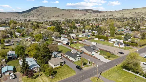 5511 Miller Avenue Klamath Falls OR 97603