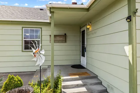 5511 Miller Avenue Klamath Falls OR 97603