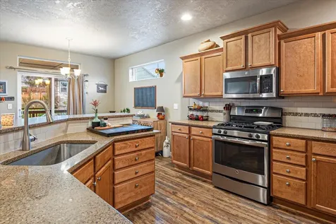 841 SW 23rd Court Redmond OR 97756