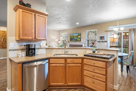 841 SW 23rd Court Redmond OR 97756