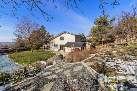 2207 Kimberly Drive Klamath Falls OR 97603