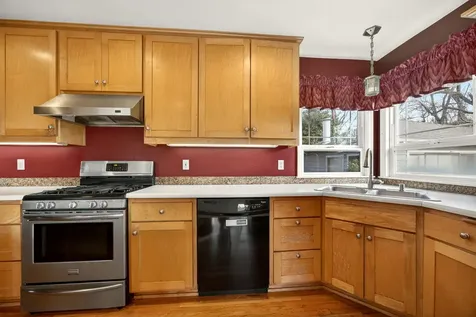 2137 E Jackson Street Medford OR 97504